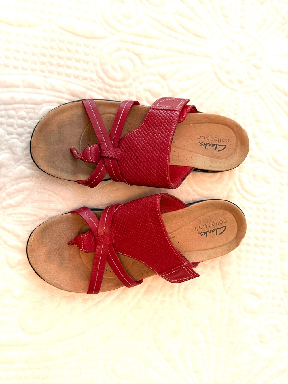 Remonte Women’s Red Slip-On Knotted Sandals